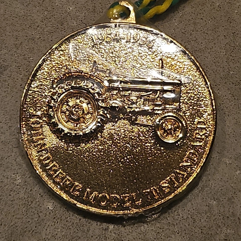 Ertl 1/16 Precision Classics #23 John Deere Model 70 Standard Tractor No Box - Image 2 of 4