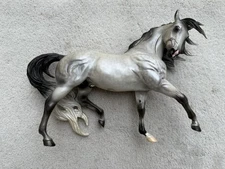 Breyer Horse #9101 Esprit Official Model of the 2010 World Equestrian Games Exc!