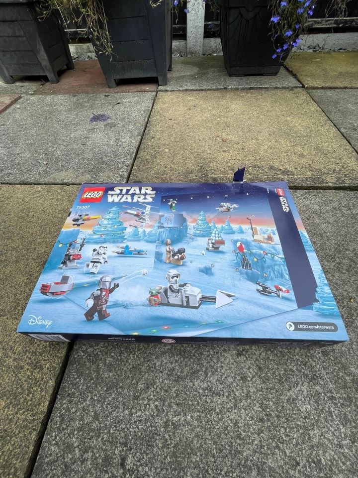LEGO 75307 Star Wars Advent Calendar 2021, photo 2 of 5