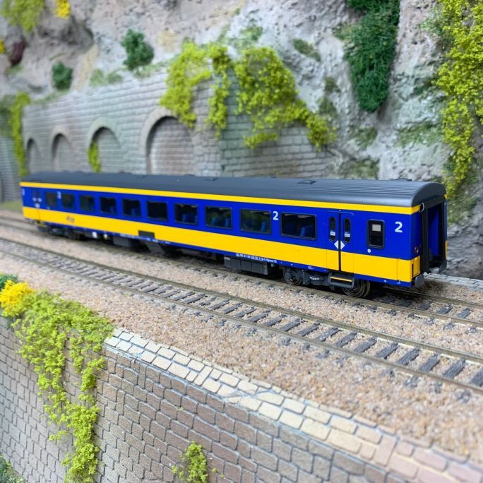 Voiture ICRMH BPMEZ10 2CL NS Ep VI LSMODELS 44236 échelle HO 1/87 pour modélisme ferroviaire