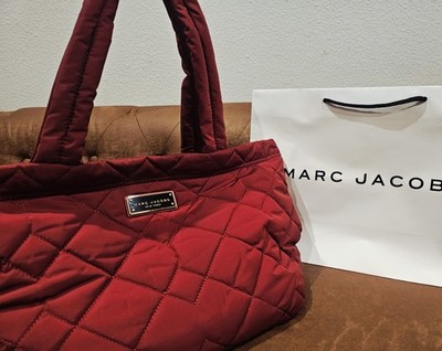 Marc Jacobs Red Quilted Tote Detachable Strap Logo Plaque Zipper Gold Hardware