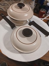Vintage Regal Ware Cast Aluminum Tan W / Stripes 4 pc. set  