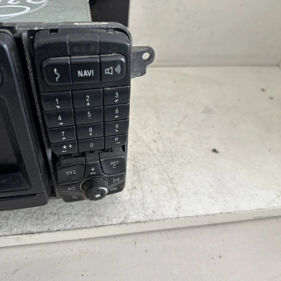 S13* Mercedes W220 Anzeigeeinheit Radio Navi Command A2208200389 2208200389 - Bild 3 von 4