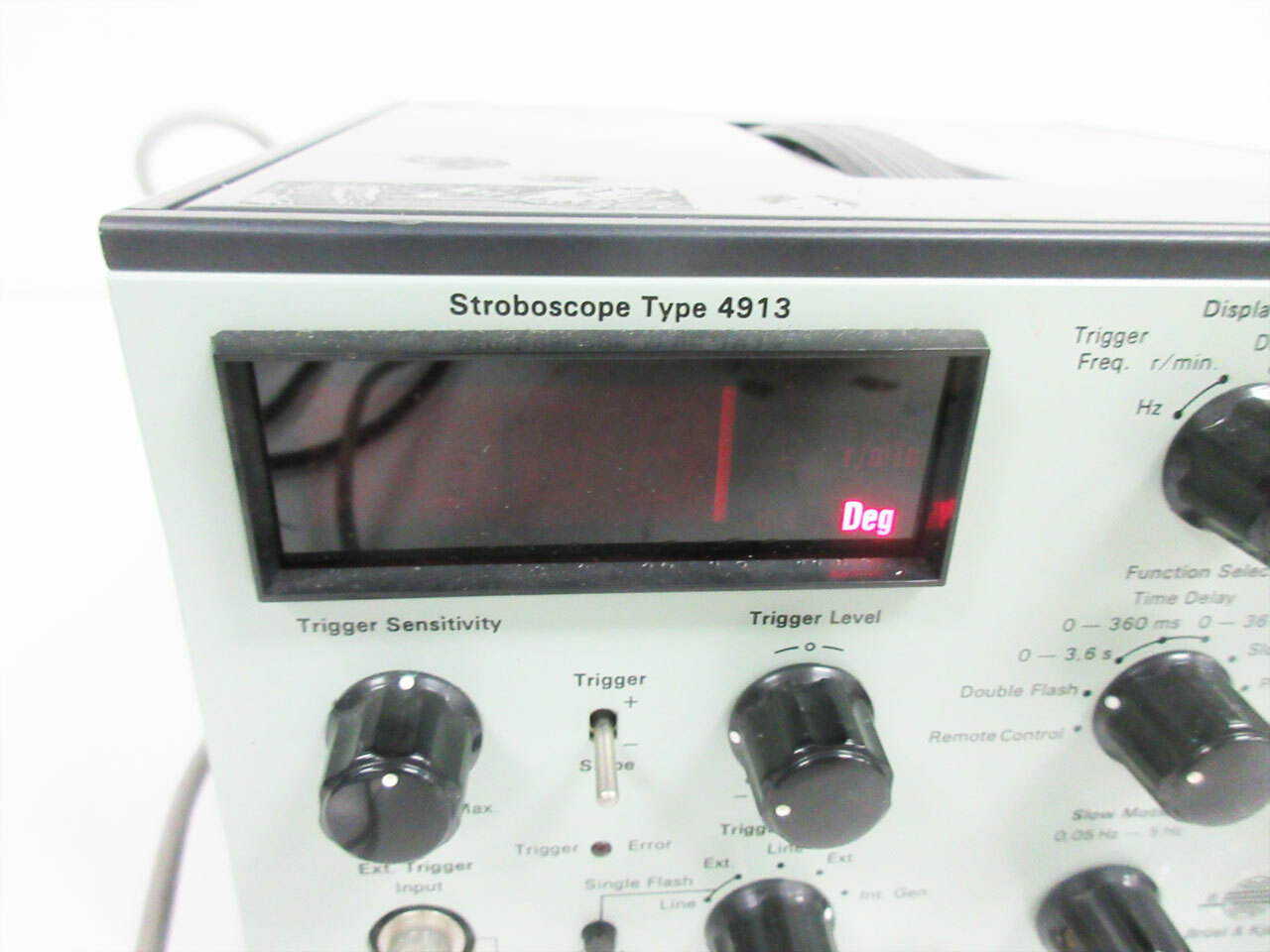 BRUEL & KJAER 4913 STROBOSCOPE ADJUSTABLE WITH US 0008 LAMP UNIT - B