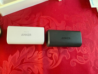 ANKER SERIES 6 POWERBANK A1645 NEW IN BOX 12W LIGHTING CONNECTER BLACK or PURPLE