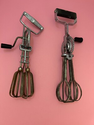 2 Vintage Egg Beaters