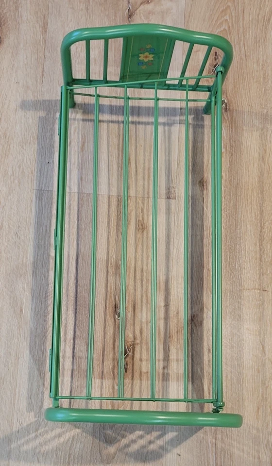 Vintage American Girl Doll Kit Kittredge Trundle Green Flower Bed - Image 4 of 4