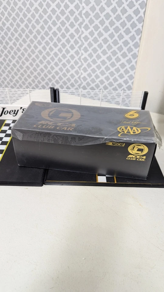 B101 David Ragan #6 AAA RCCA Club Car 2008 Fusion DIN 35 de 150 Nascar Foto 2 de 4