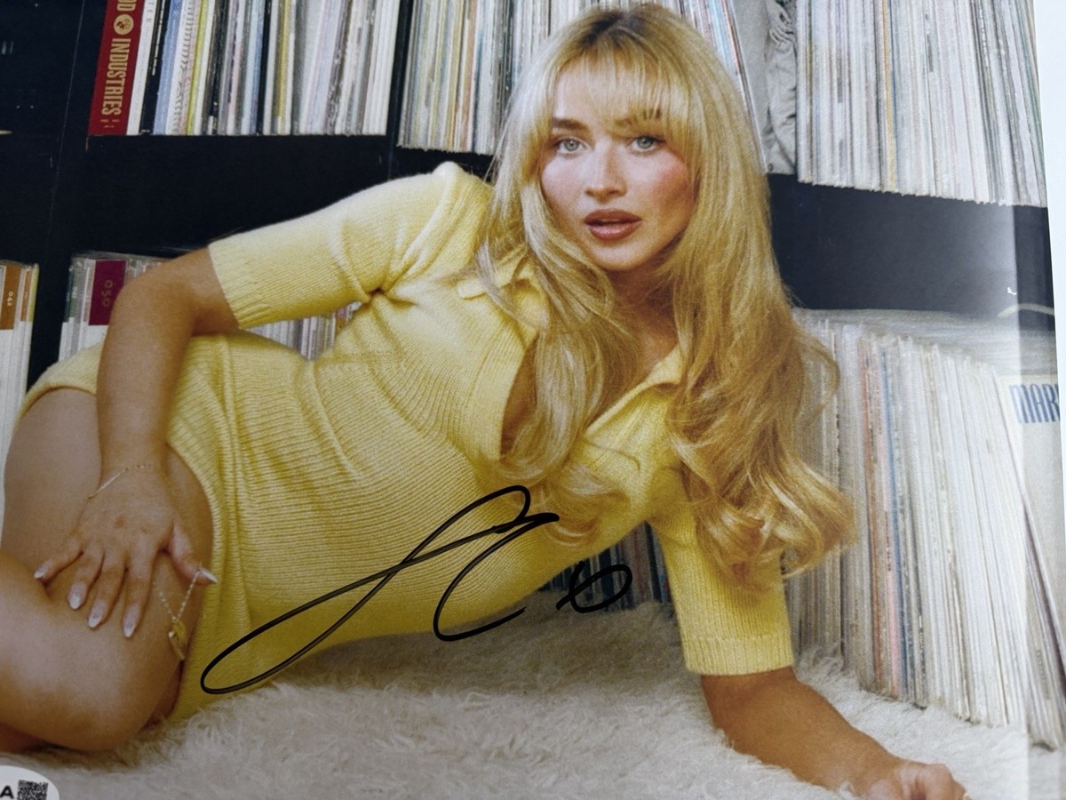 Sabrina Carpenter SIGNED Short n' Sweet Vinyl Insert JSA COA Blue