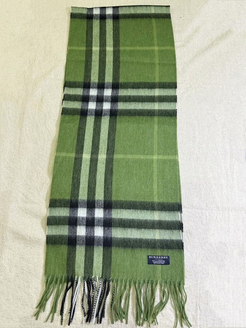 Vintage Burberry Lambswool Scarf Green Oversized 172×30cm Classic Check Made in thumbnail 4