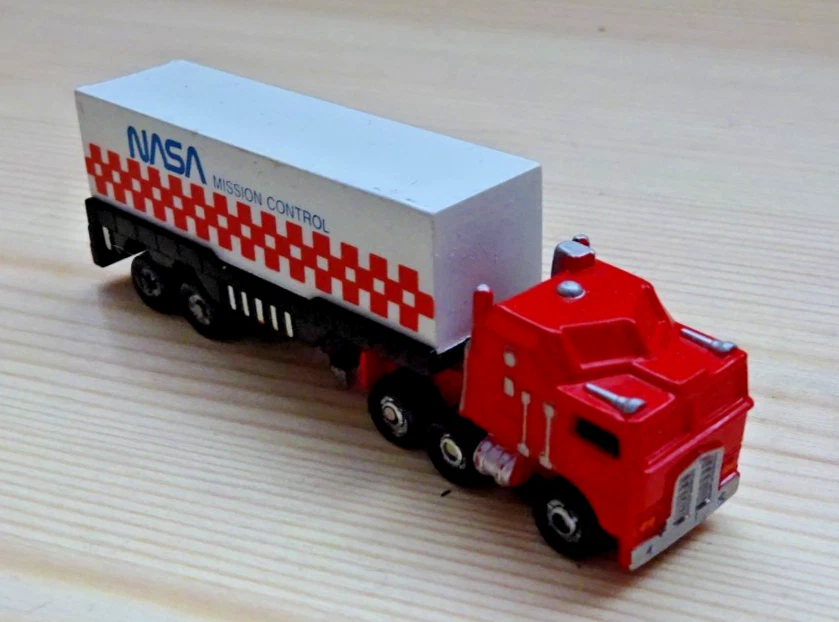 Galoob Micro Machines Semi COE Truck Collection NASA - Bild 4 von 4
