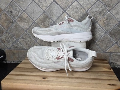 Brooks Trace 4 Women s Running Shoes Size 10 B White Oyster Rose 