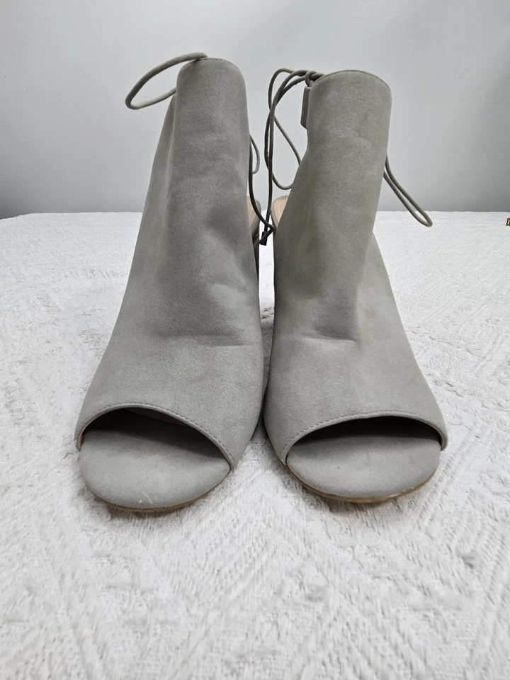 Botines para mujer Charles David Elista gris peep toe con cordones al tobillo talla 10M LEER Foto 2 de 4