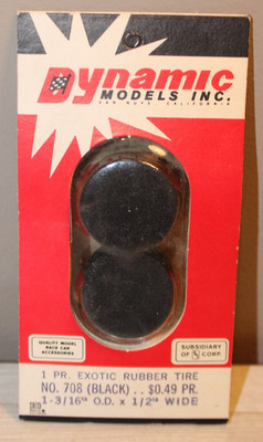 VINTAGE 1 PAIR DYNAMIC EXOTIC RUBBER TIRES 708 BLACK 1-3/16 O.D. x 1/2'' WIDE NOS