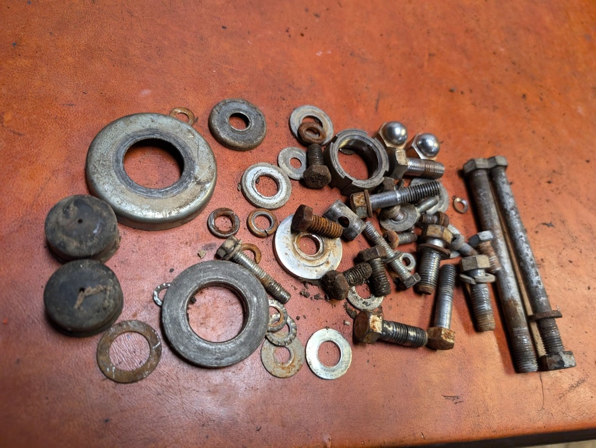 1974 74 KAWASAKI MC1M 90 ENGINE MISC BOLTS PARTS LOT Gas Tank