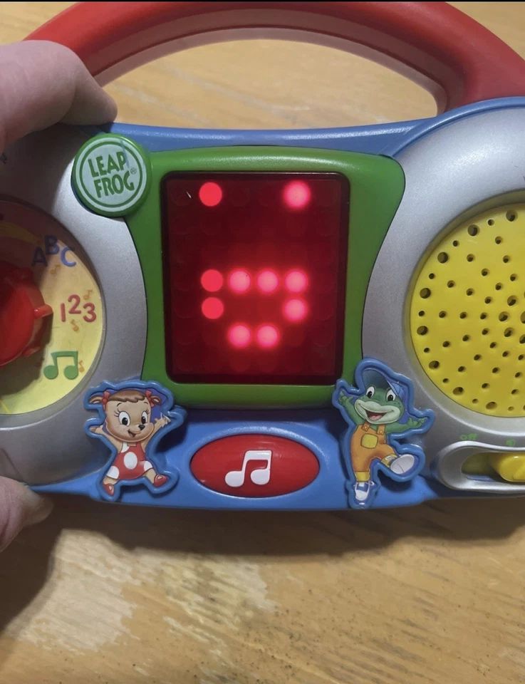 RARE LeapFrog Fridge DJ Radio Lights & Sounds - Magnetic Back- WORKS GREAT! - Image 4 of 4