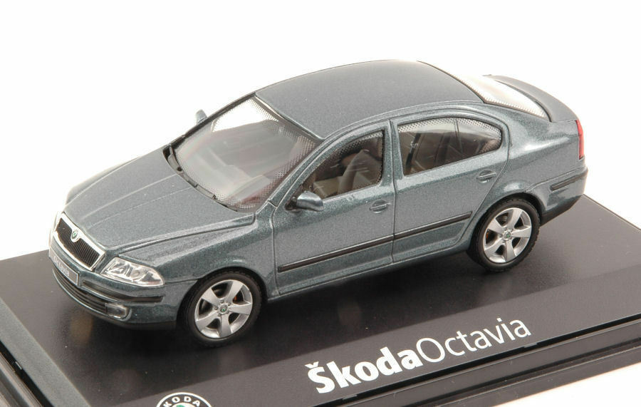 Skoda Octavia 2 Berline 2004 miniature gris graphite Abrex 143AB001C 1/43