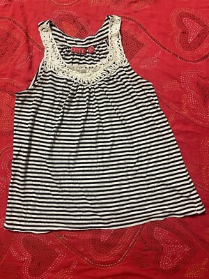 Vintage 2000 s Ladies Elle Roundscoop Neck Striped Tank Top Blouse. Size Medium 