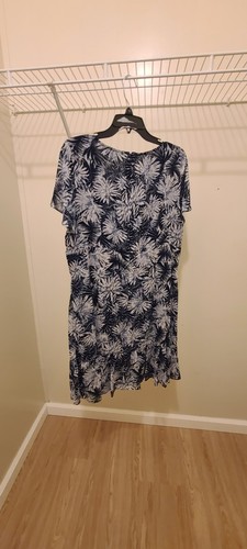 Michael Kors Palm Georgette Cutout Dress - Picture 2 of 5