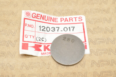 NOS Kawasaki KL600 KLX650 KZ1000 KZ900 Z1 ZN1300 Valve Shim