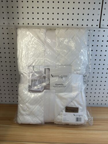 Koolaburra by UGG Crystelle Textured Faux Fur Throw 50" x 70"  KB White  NWT - Picture 1 of 11