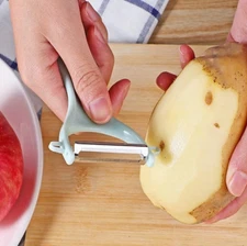 2pcs Stainless Steel Fruit & Vegetable Peeler - Ergonomic PP Handle Kitchen Tool