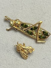 FIGURAL ANIMAL BROOCH PIN LOT GRASSHOPPER & BUMBLEBEE