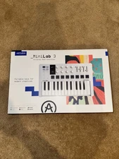 Arturia MiniLab 3 Mini Hybrid Keyboard Controller Creative Software (White)