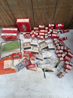 Nos oem Briggs & Stratton parts lot small engine repair parts lot 28