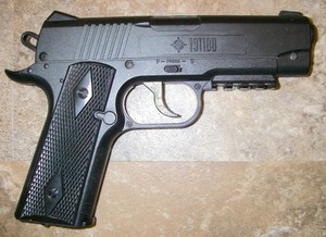 Crosman 1911BB Semi-Auto CO2-Powered BB Air Pistol