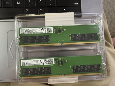 Samsung DDR5 16GB (16GB)  4800MHz PC5-4800B 2RX8 UDIMM (M323R2GA3BB0-CQK0L)