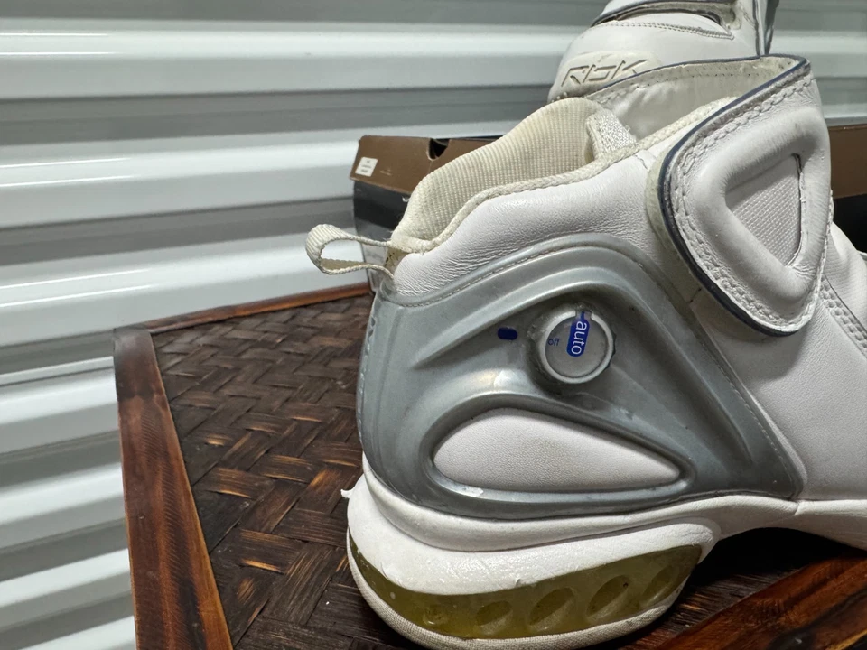 Bomba OG REEBOK RESPONSE IX 9 2005 Allan Iverson blanca/gris para hombre talla 8 Foto 3 de 4