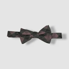 Ryan Seacrest Distinction Men's Pink Patterned Pre-Tied Bow Tie