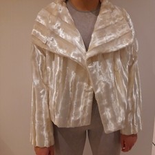 Libra Designer Ladies Ivory Figured Faux Fur Short Jacket Uk 10. Stunning Sheen