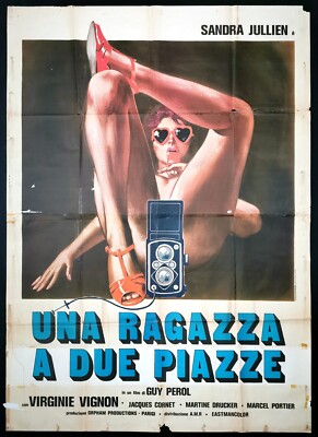 UNA RAGAZZA A DUE POSTI poster manifesto Sandra Julien Gourmandines Erotico E52