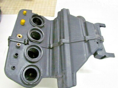 Triumph Daytona 650 600 Air box Air cleaner assembly