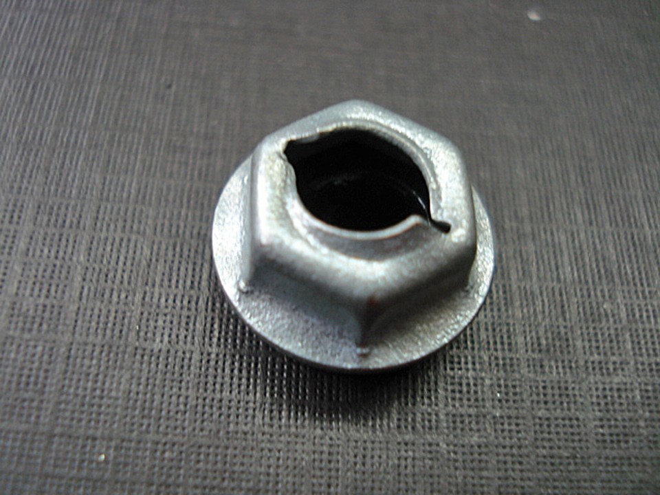 Disco Automotive 1/4 Inch Thread 11mm Hex Thread Cutting Nuts 9226PK | O'Reilly Auto Parts - Foto 3