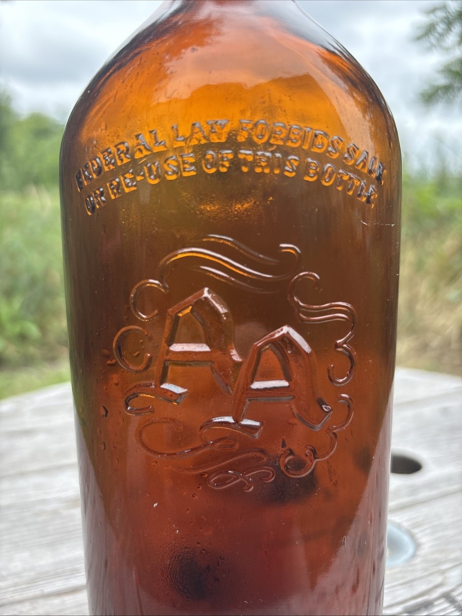 VTG 1942 Ancient Age(AA) Whiskey Bottle. 4/5quart Embossed 11-1/4