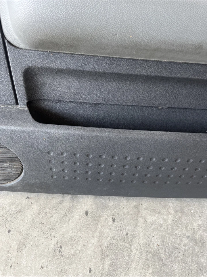 05-11 PANEL PUERTA LATERAL PASAJERO DELANTERO DODGE DAKOTA Pizarra Oscura Foto 4 de 4