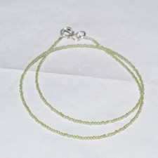 Collana In Peridoto Verde Naturale Con Perle Da 2 Mm 17" In Argento Sterling 925