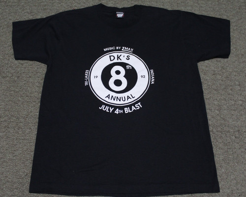 Screen Stars, VTG 90s 1992 Screen Stars Best Single Stitch DK's Annual July 4th Black T-Shirt