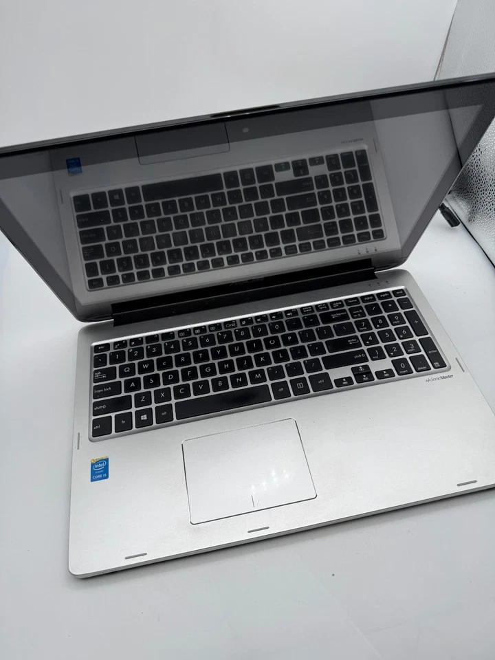 Asus Book TP500LA-UB51T 15.6 táctil 2 en 1 Intel i5-4210U 8GB 128GB SSD leer Foto 3 de 4