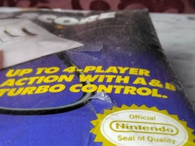 NIB 1990 NINTENDO NES FOUR SCORE FOUR PLAYER MODULE ACCESSORY Damaged Box