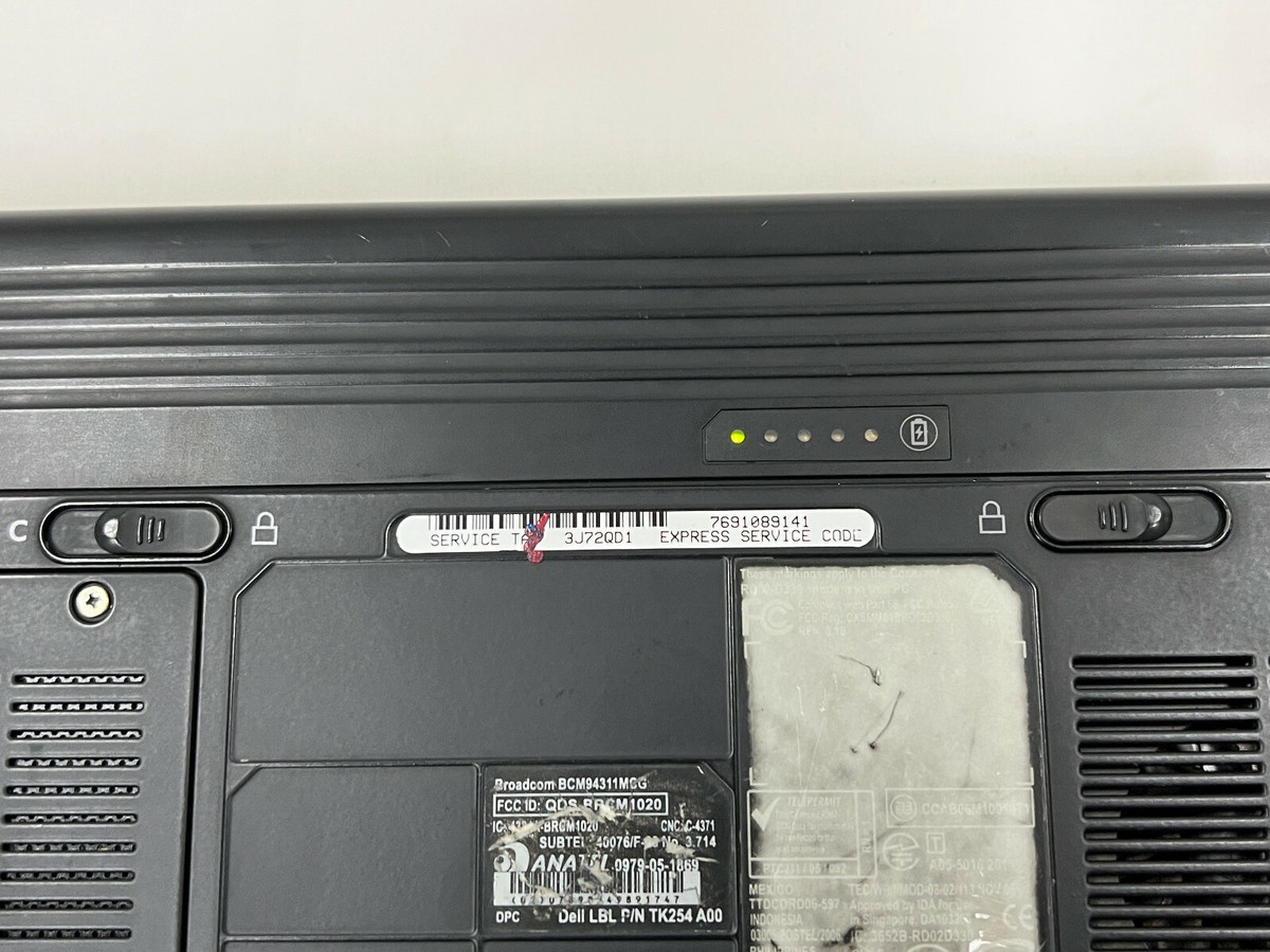 Dell Inspiron 1521 15.6