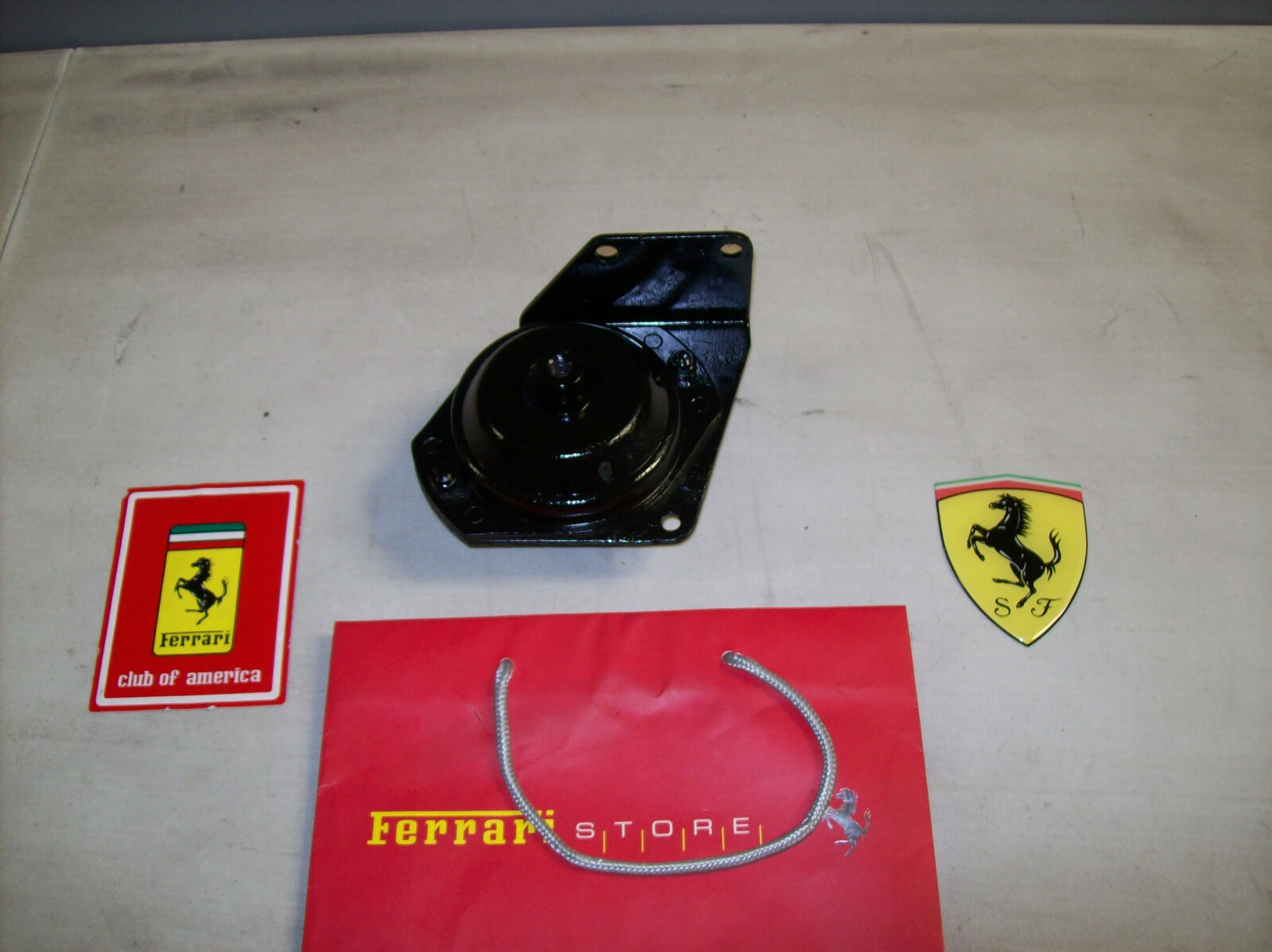 Ferrari 308,Mondial - LH Rear Motor Mount And Support Bracket -P/N 106034-115713
