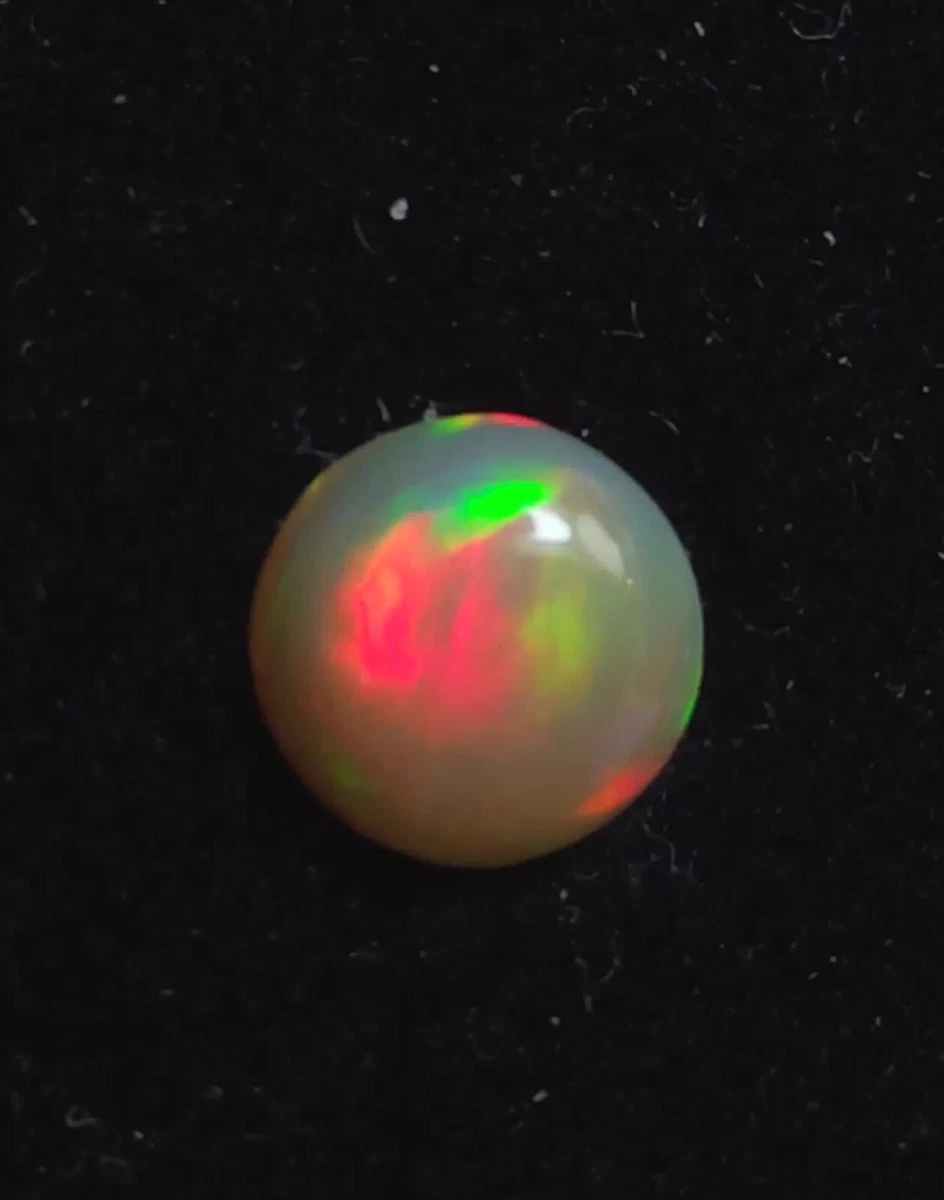 Rare !! Opale Blanche Et Multicolore D'Ethiopie : 2,73 Carats ★★ P431