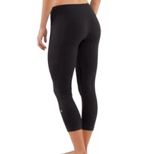 Lululemon Ebb And Flow Crop IIBlack size 6