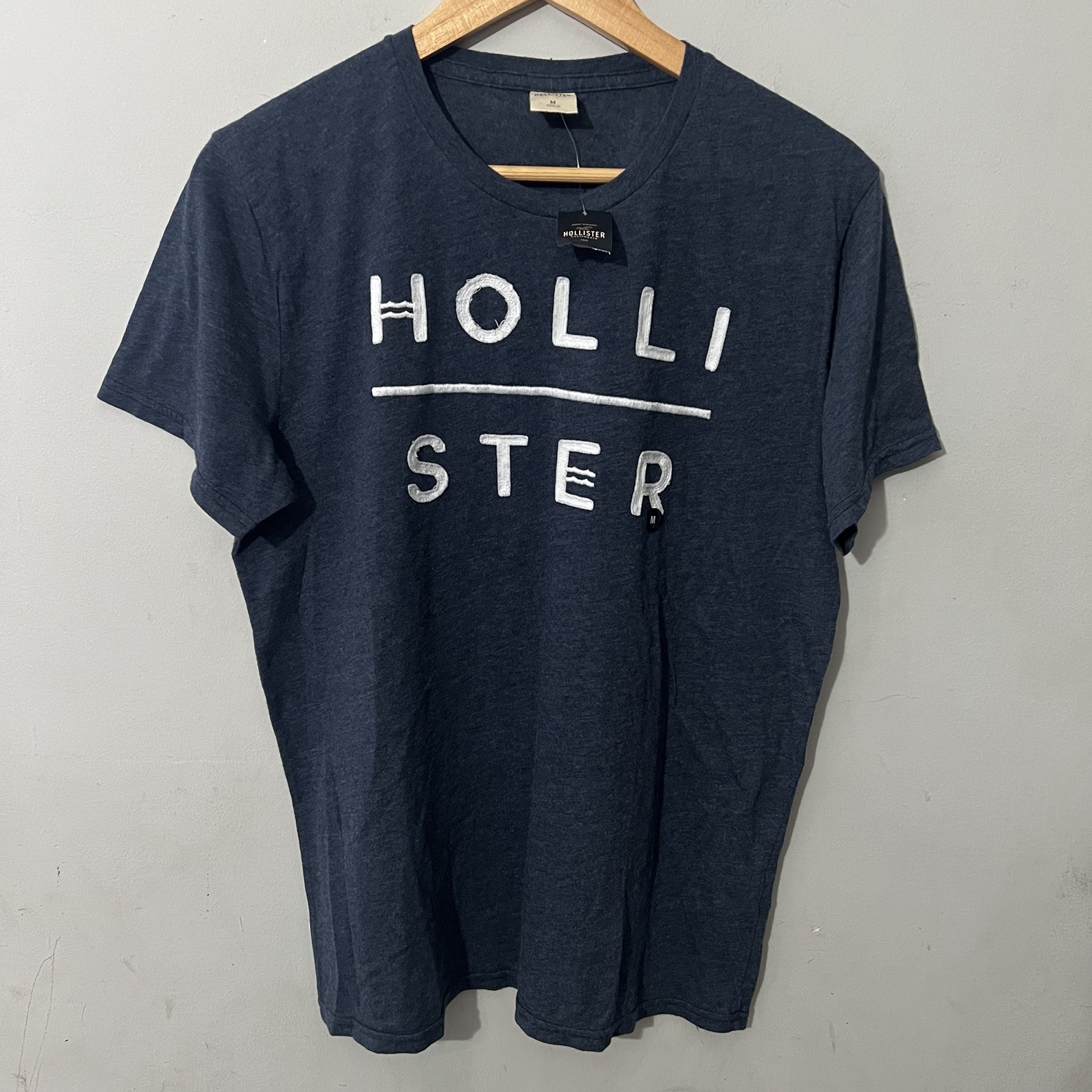 Hollister by Abercrombie NAVY white Graphic Men Short Sleeve T-Shirt M NEW