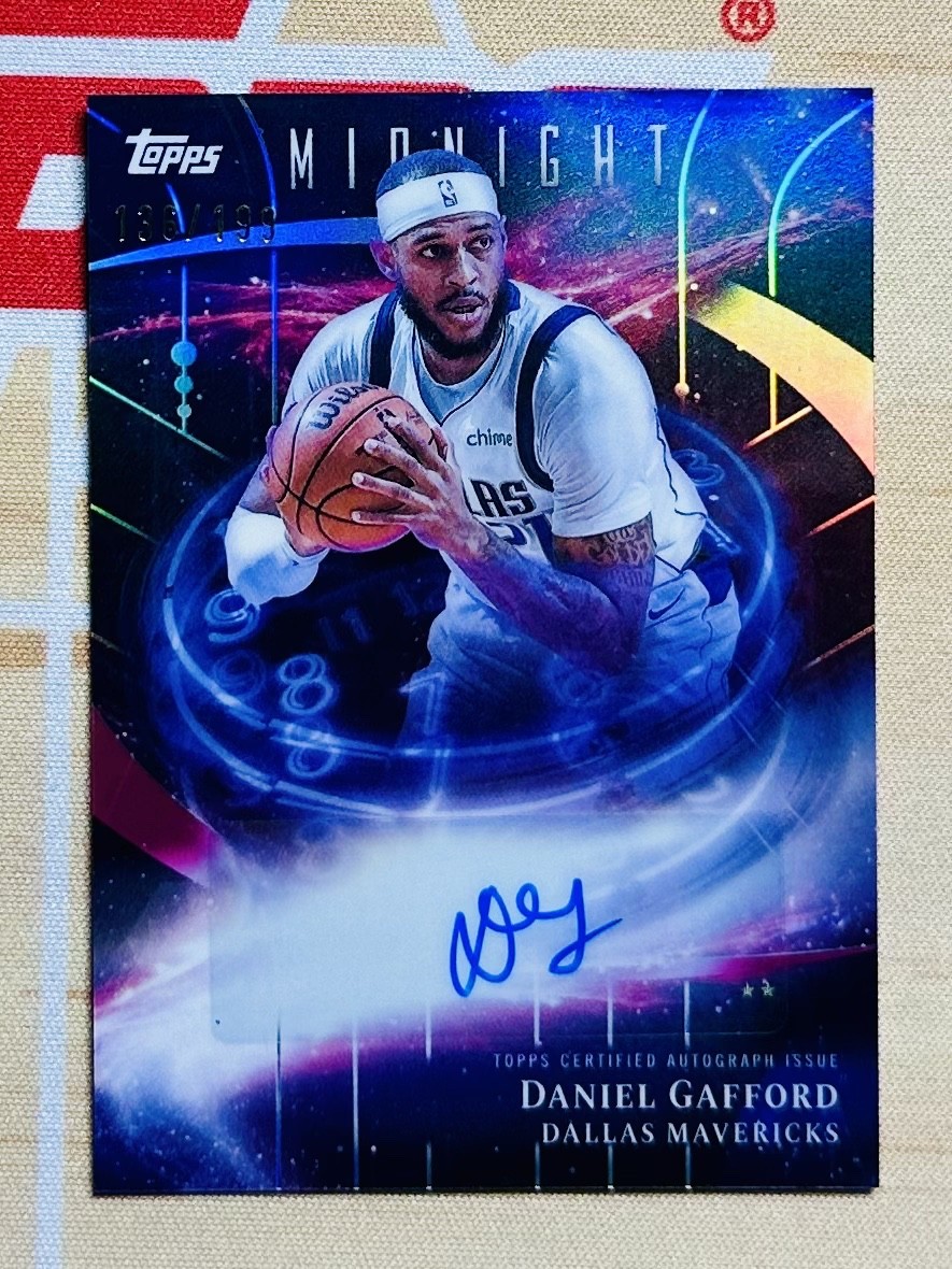 Daniel Gafford 2025 Topps Midnight #SM-DG Stroke Of Midnight Signatures 136/199
