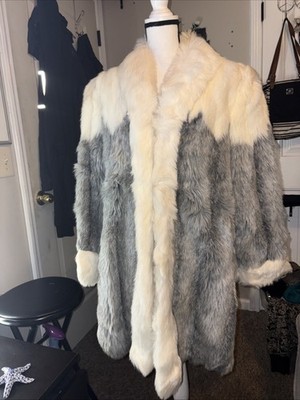 Vintage 60s 70s Rose Cloak & Suit Co Inc Mid-Length Gray Ivory Fur Coat Size 10